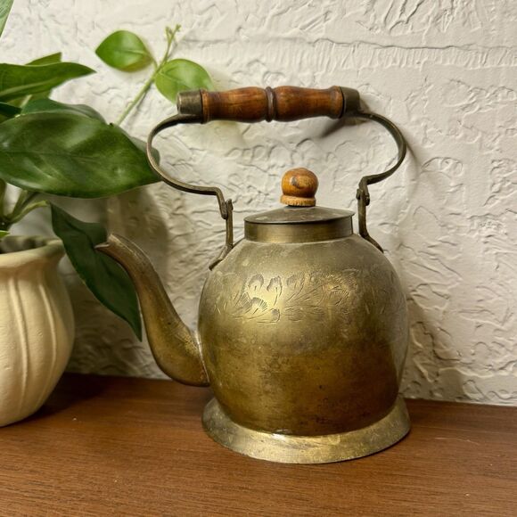 Antique Brass Tea Pot Kettle Original Old Hand Crafted Etched Wood Handle - Picture 5 of 7